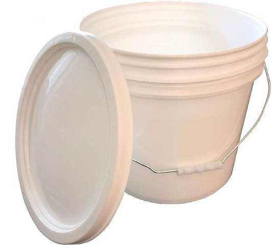 Durable Bucket 3.5 Gallon w/ Lid